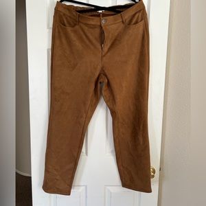Elegant Camel Suede Pants